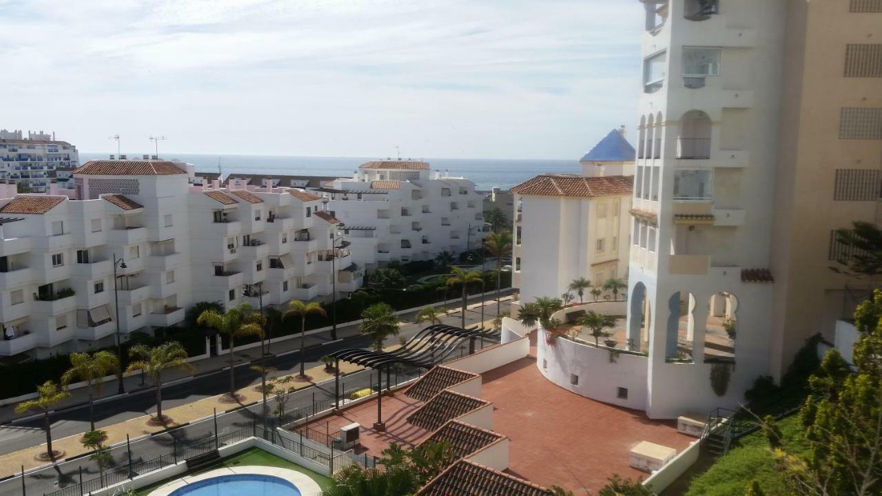 Puerto Deportivo Эстепона Экстерьер фото