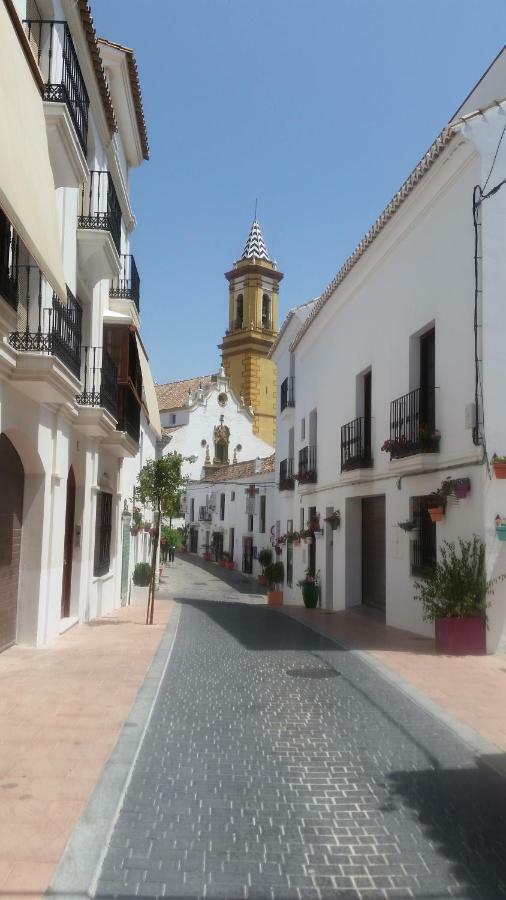 Puerto Deportivo Эстепона Экстерьер фото