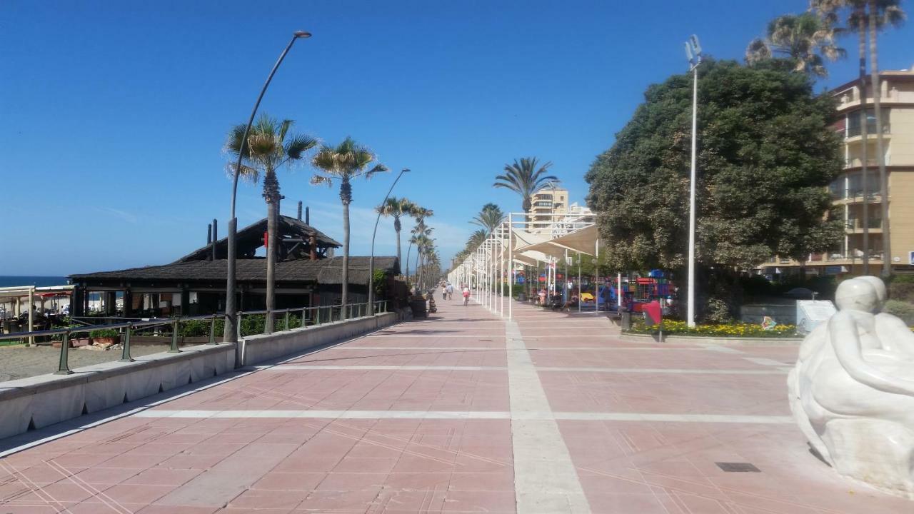 Puerto Deportivo Эстепона Экстерьер фото