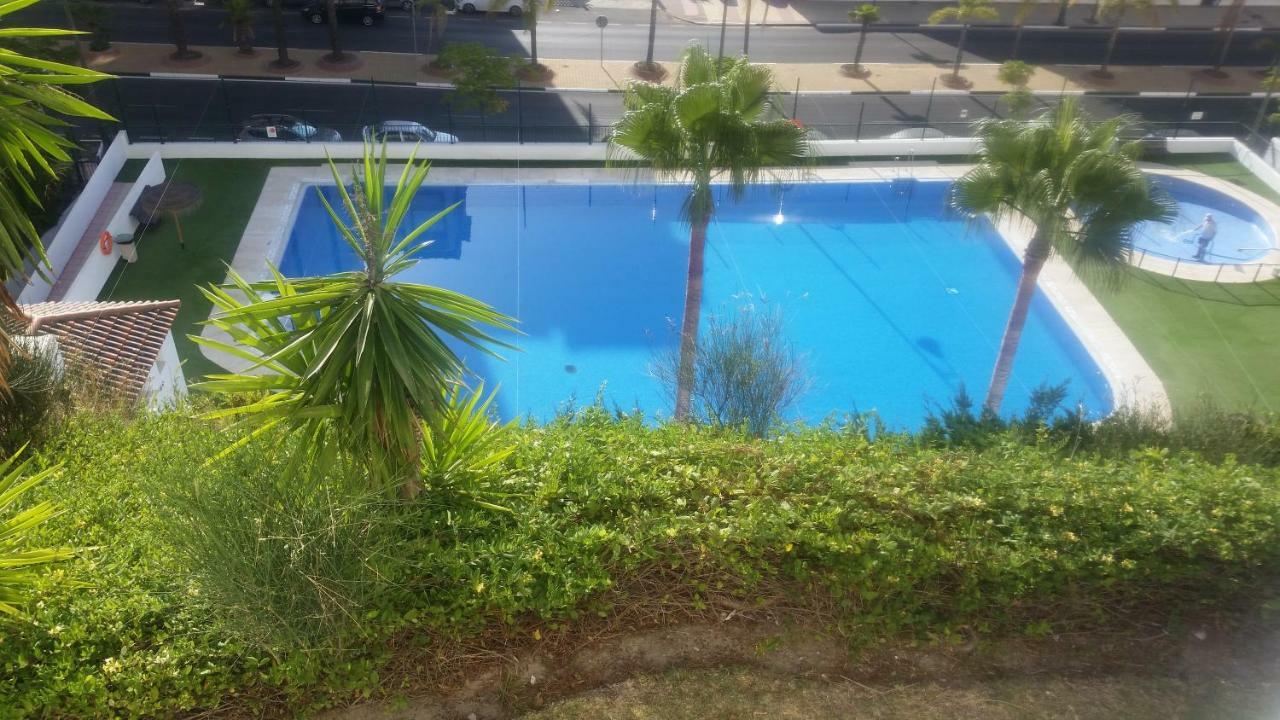 Puerto Deportivo Эстепона Экстерьер фото